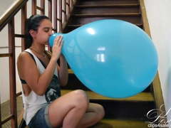 Balloons B2P at Clips4sale.com